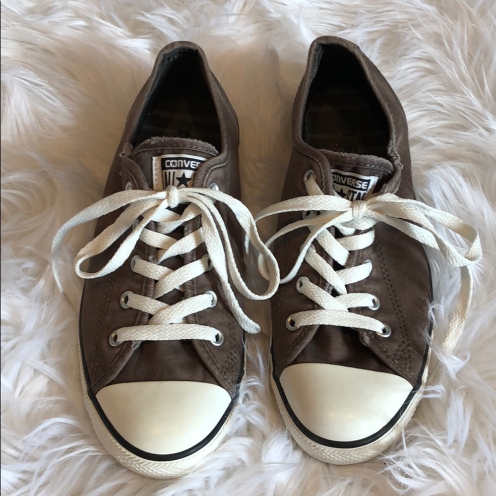 Converse women’s low top sneakers